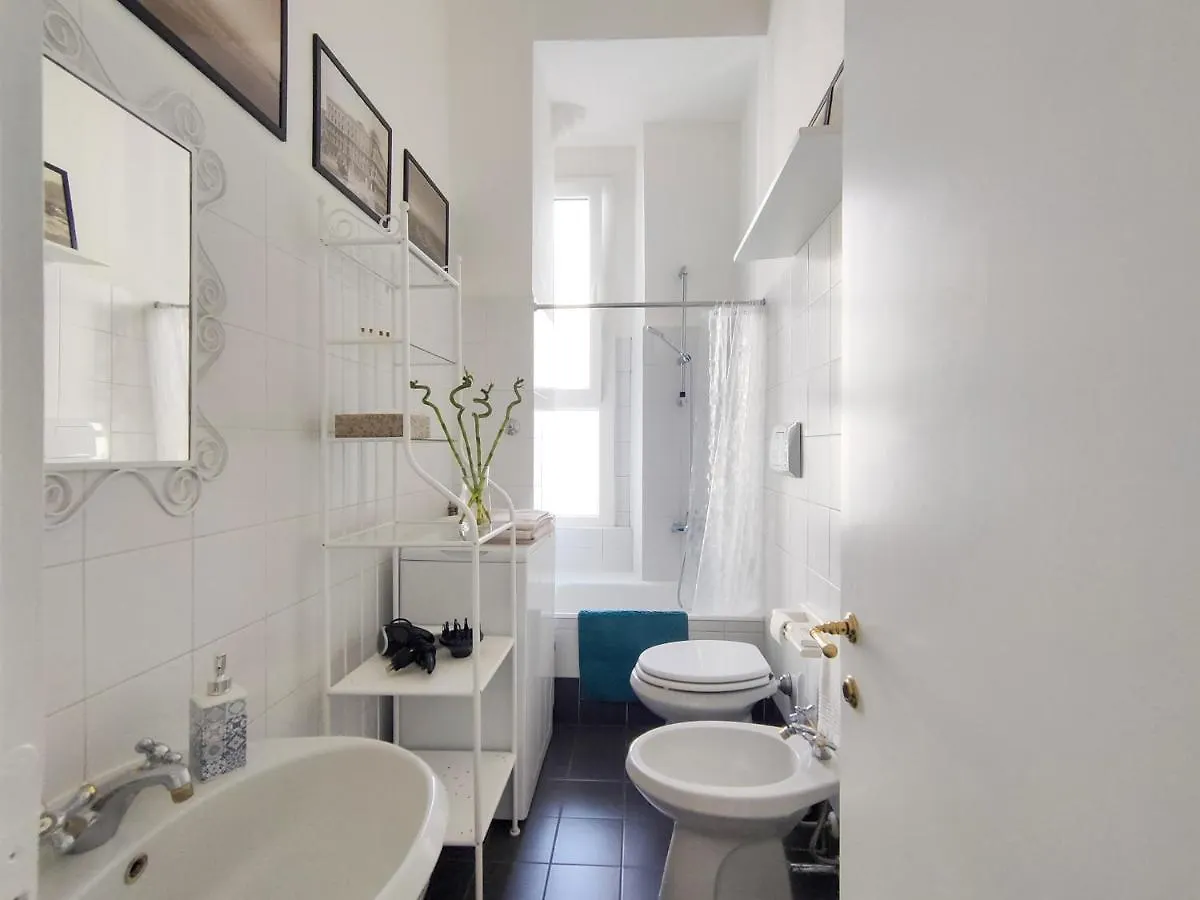 Eustachi Interior Apartman Milánó